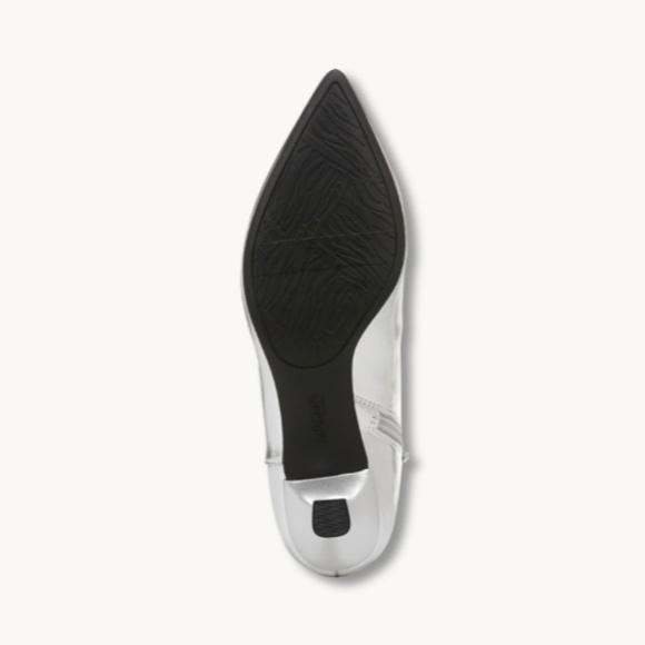 LifeStride Maya Ankle Bootie In Silver (WIDE) - Picture 7 of 10